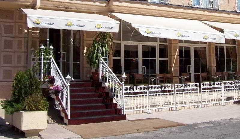 Vip Hotel Skopje - New Management Экстерьер фото